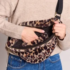 Banane Sasha en fourrure Léopard