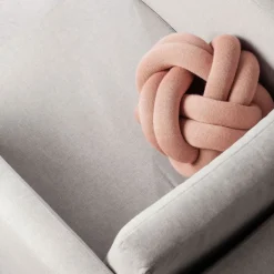 Coussin Knot