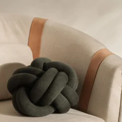 Coussin Knot