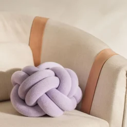 Coussin Knot