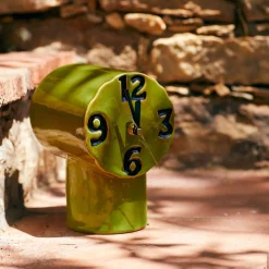 Horloge Rétro en céramique - h 17,5 cm - Olive