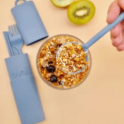 Kit de couverts réutilisables et nomades en matière biosourcée