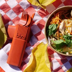 Kit de couverts réutilisables et nomades en matière biosourcée