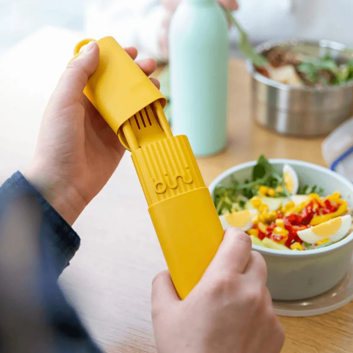 Kit de couverts réutilisables et nomades en matière biosourcée