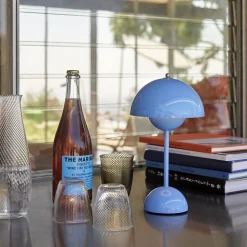 Lampe à poser Flowerpot VP9 Sans fil - Bleu swim