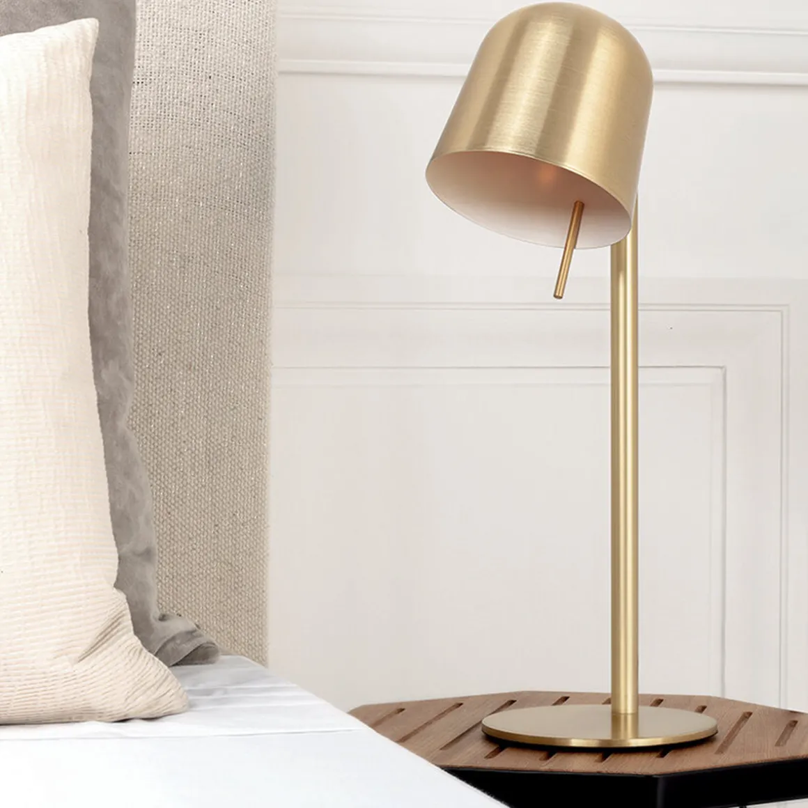 Lampe de Table Ho en Acier Peint - 43 x 20 x 15 cm - Laiton