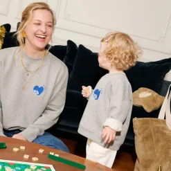 Le Sweat We Are Family Femme - Gris