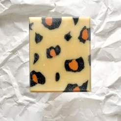 Savon fabriqué à la main - Léopard Rose