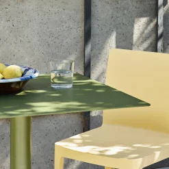 Table Cone Palissade - l 65 x p 65 x h 74 cm - Olive