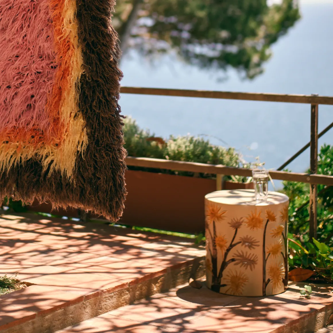 Table d'appoint Coastal en faïence - Ø 40 cm