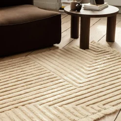 Tapis Crease en laine plissée - 140 x 200 cm - Sable clair