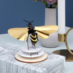 Trophée Origami Guêpe - Ailes dorées