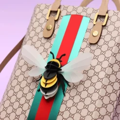 Trophee Origami Bourdon Ailes Transparentes