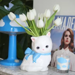 Vase Cat